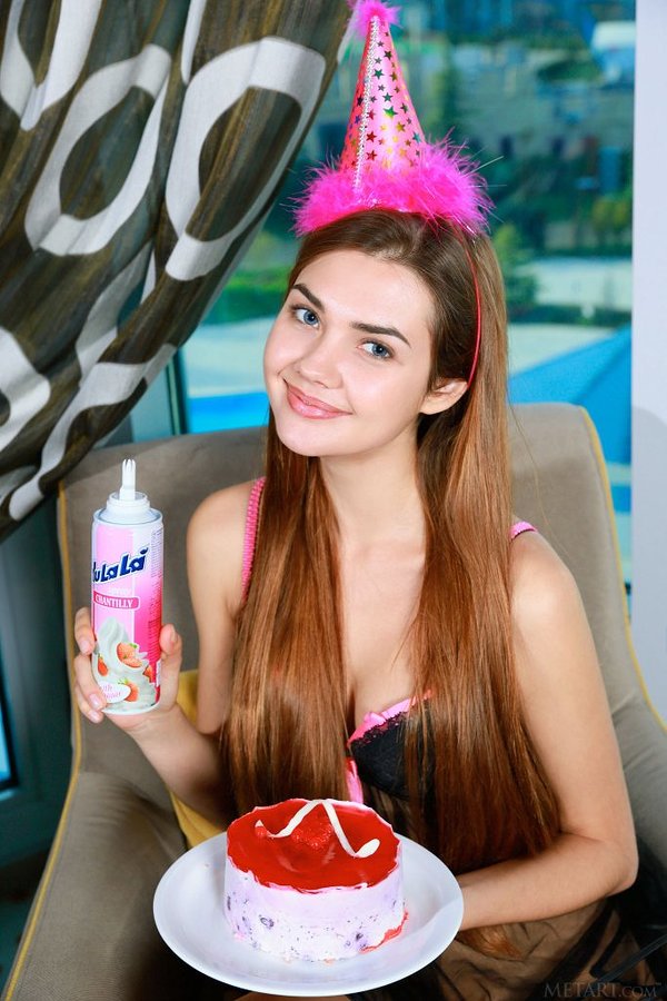 Инночка, 20 лет, 1 размер груди