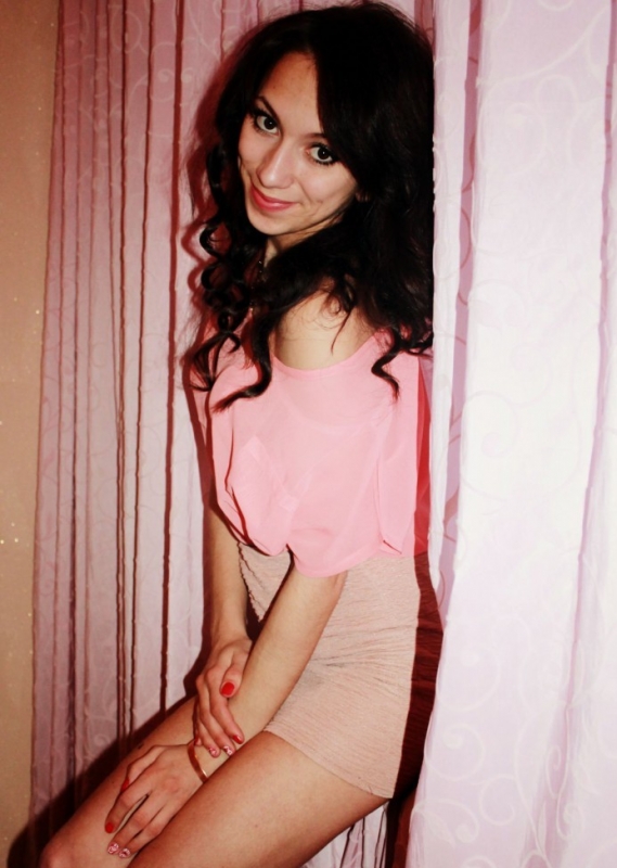 Алена, 22 года, 2 размер груди